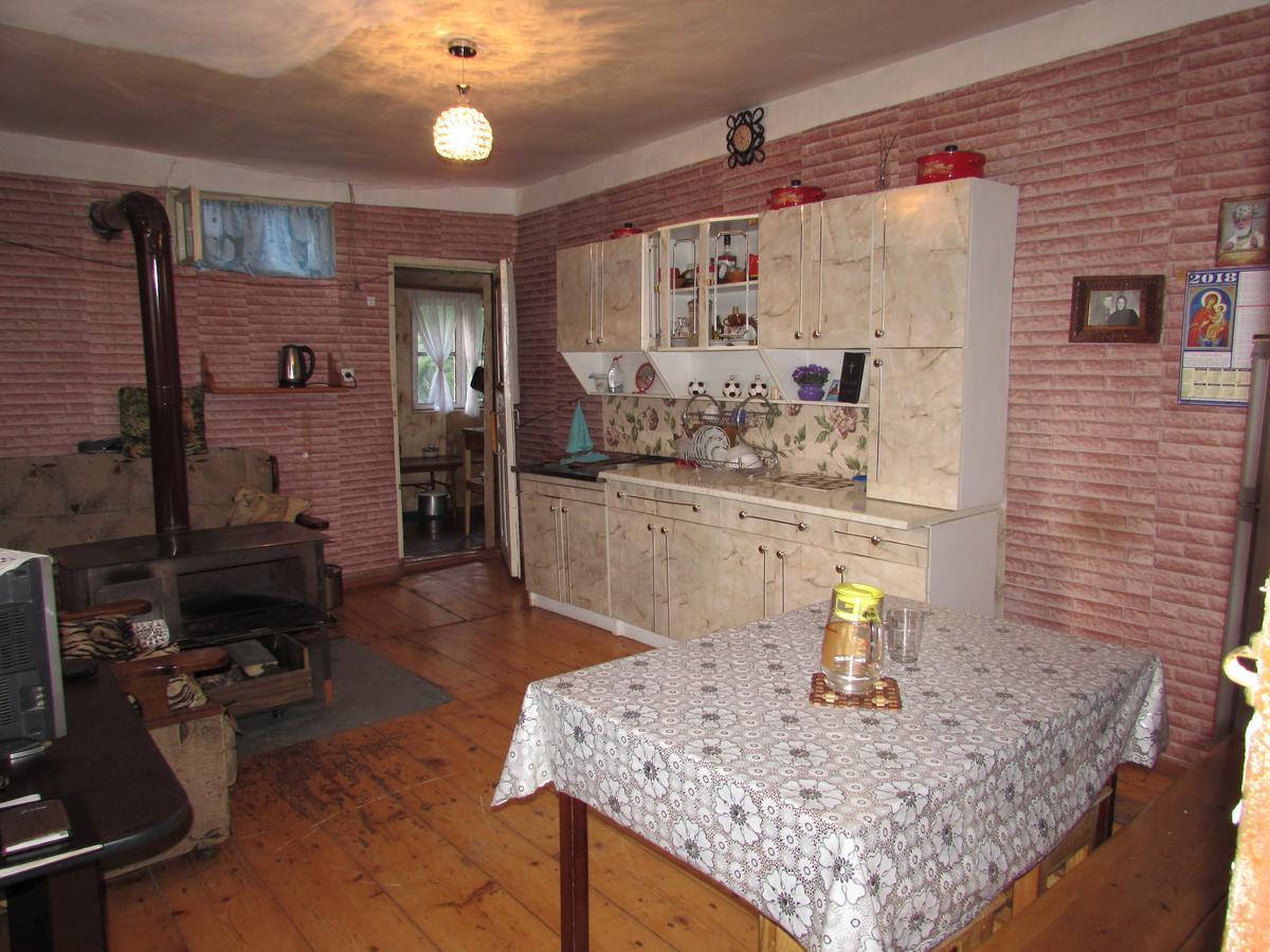 Nora'S Guesthouse Zhabeshi Екстер'єр фото