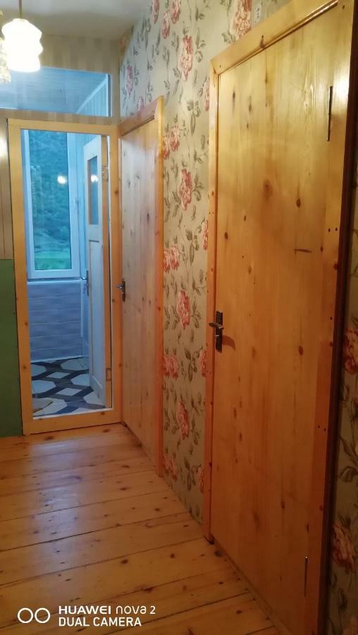 Nora'S Guesthouse Zhabeshi Екстер'єр фото