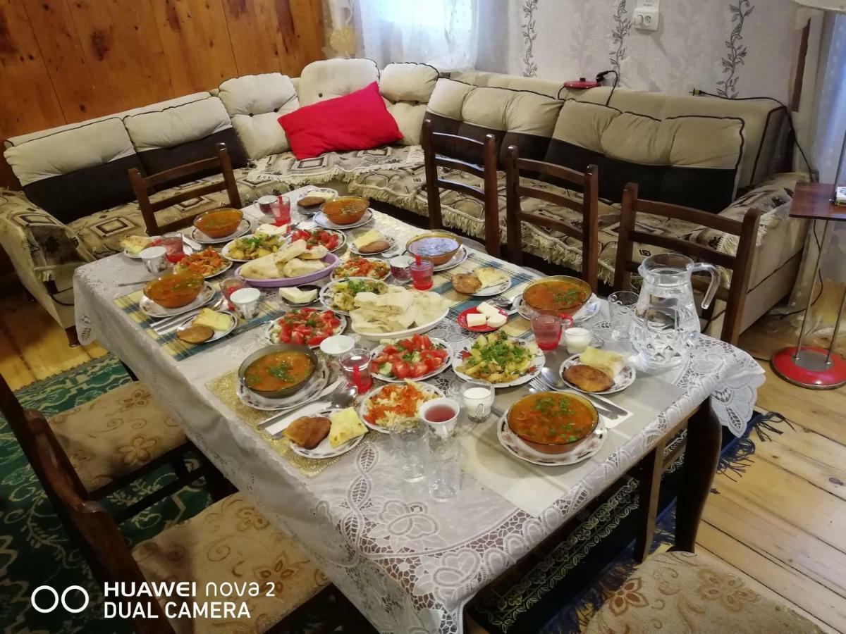 Nora'S Guesthouse Zhabeshi Екстер'єр фото
